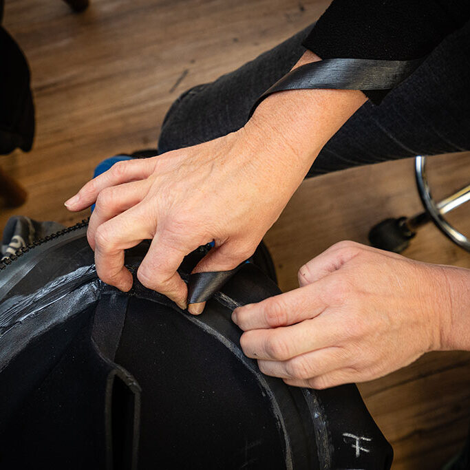 Trockentauchanzug Nähte abdichten