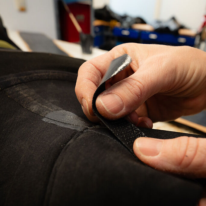 Trockentauchanzug Halsmanschette wechseln